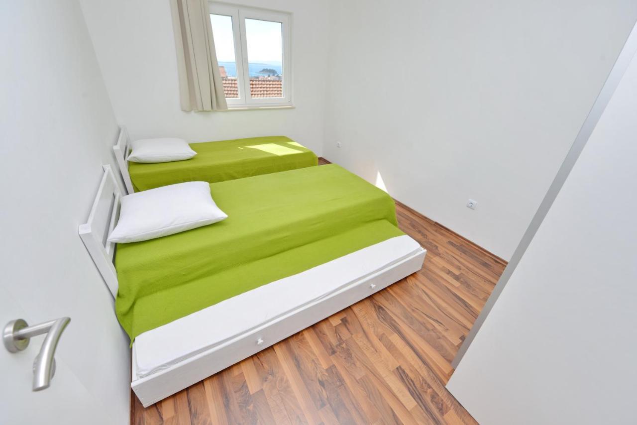 Apartments Verita Pakoštane Eksteriør billede