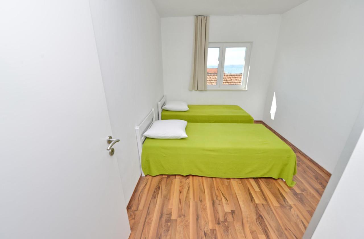 Apartments Verita Pakoštane Eksteriør billede