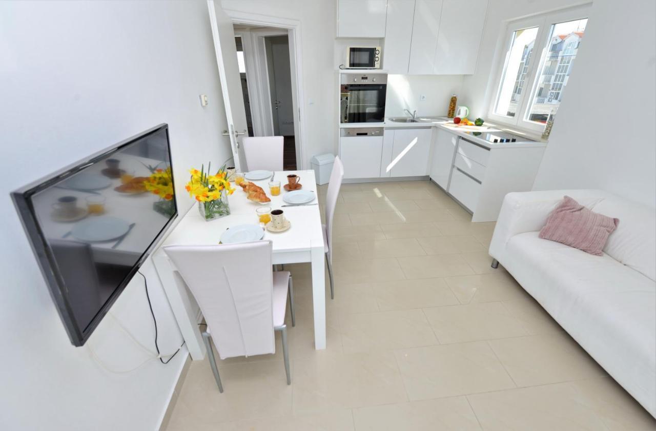 Apartments Verita Pakoštane Eksteriør billede