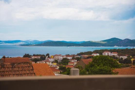 Apartments Verita Pakoštane Eksteriør billede